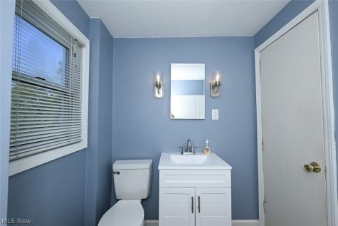 2564 8th Street Cuyahoga Falls OH 44221
