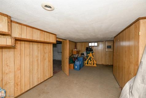 2564 8th Street Cuyahoga Falls OH 44221