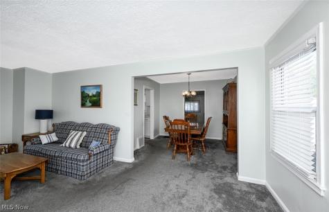 2564 8th Street Cuyahoga Falls OH 44221