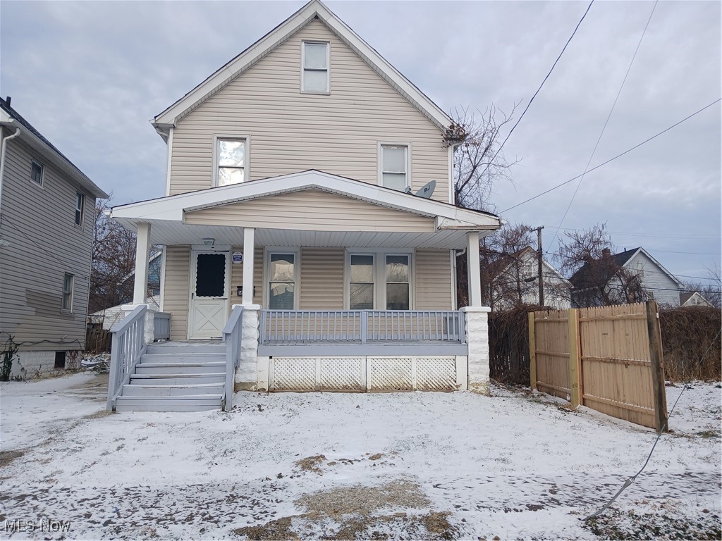 16615 Westfield Avenue Cleveland OH 44110