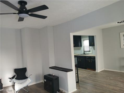 16615 Westfield Avenue Cleveland OH 44110
