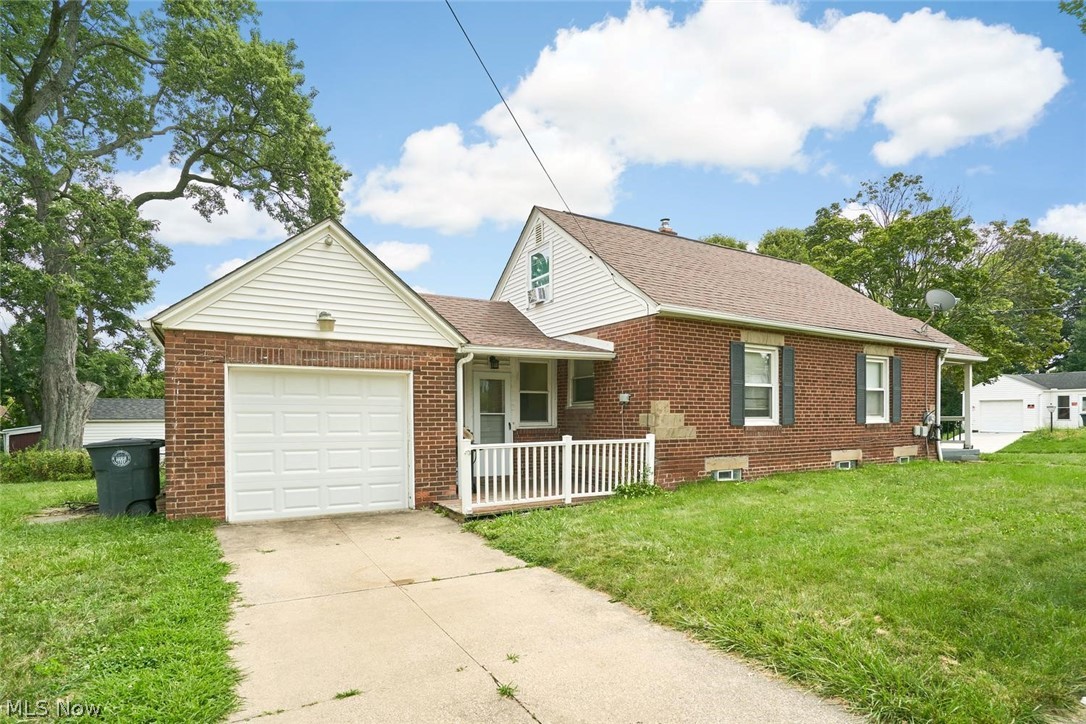 613 Reed Avenue Akron OH 44306