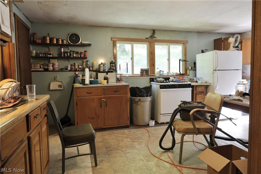 13171 Private Road 231 Big Prairie OH 44611