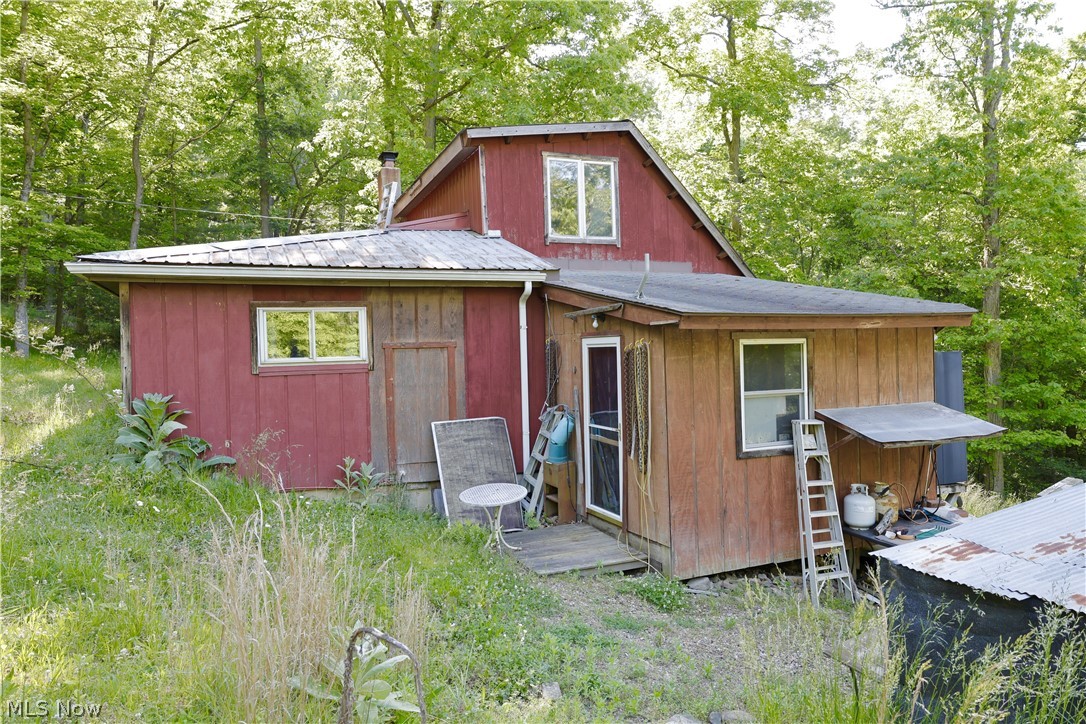 13171 Private Road 231 Big Prairie OH 44611