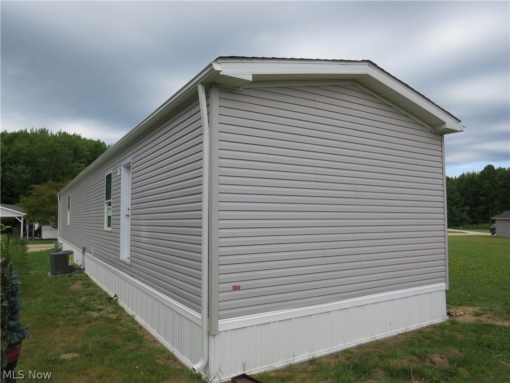 2665 Eagle Point Drive Madison OH 44057
