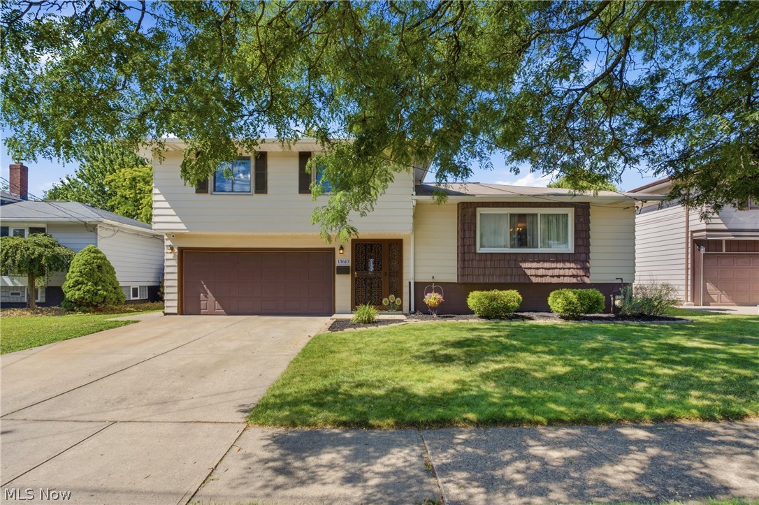 13610 Starlite Drive Brook Park OH 44142