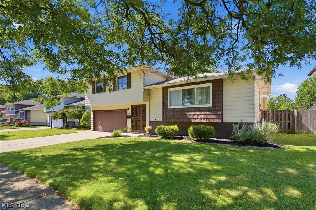 13610 Starlite Drive Brook Park OH 44142