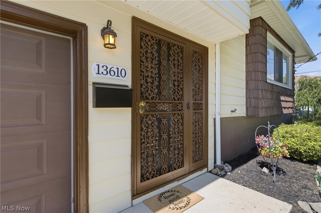 13610 Starlite Drive Brook Park OH 44142