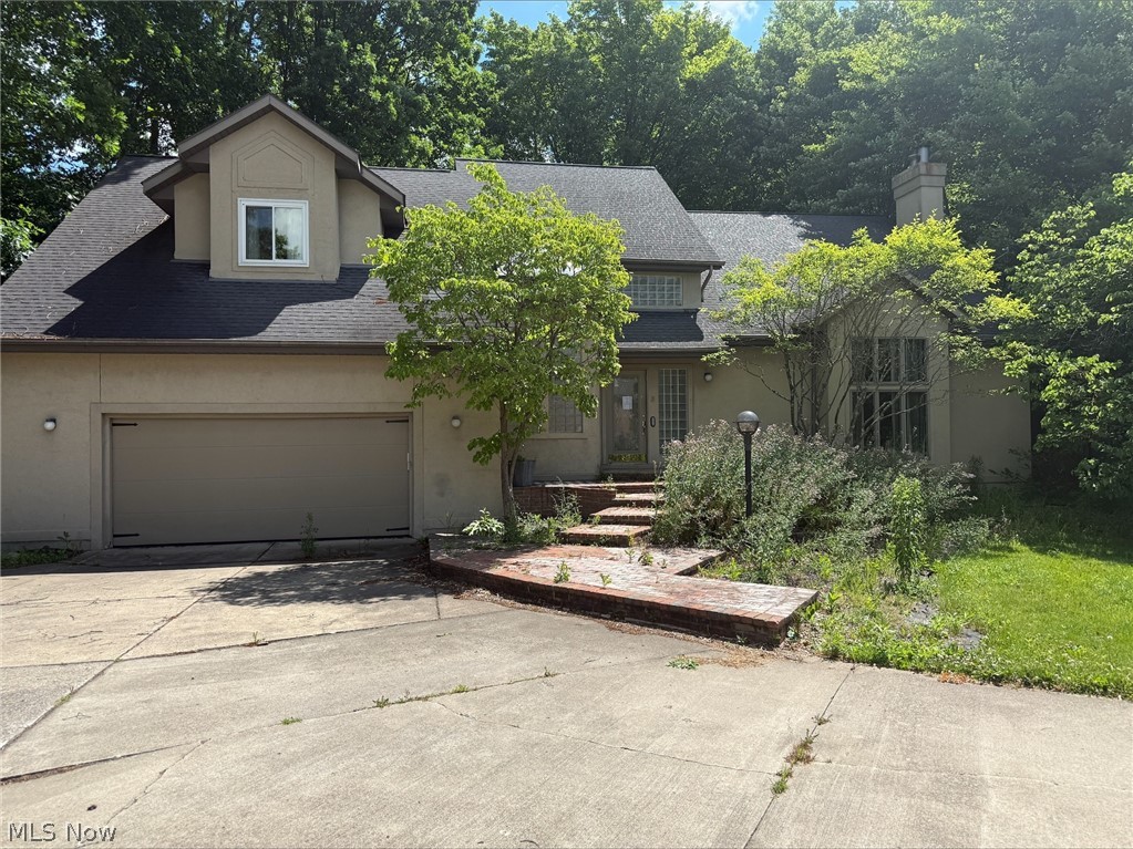 5755 Logan Arms Drive Girard OH 44420