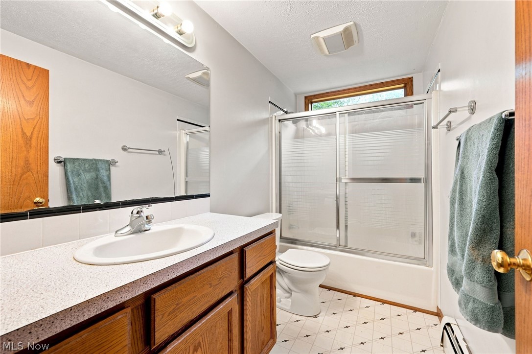 712 Renninger Road New Franklin OH 44319