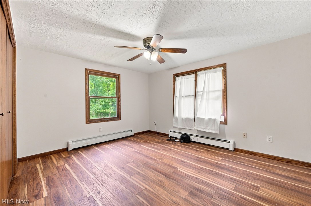 712 Renninger Road New Franklin OH 44319