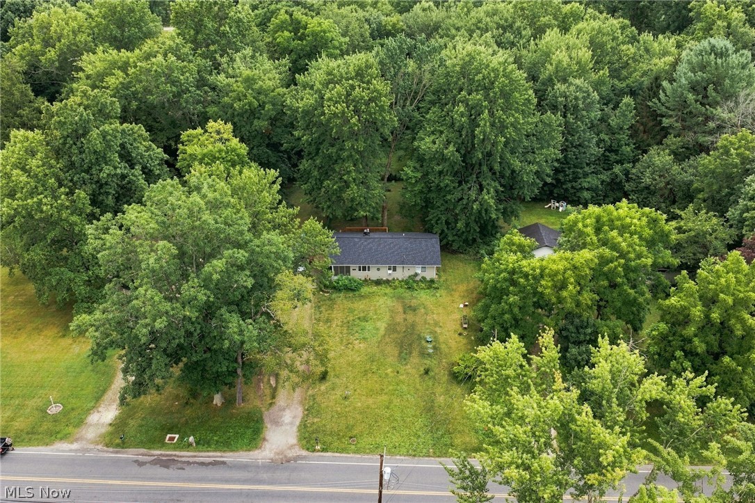 712 Renninger Road New Franklin OH 44319