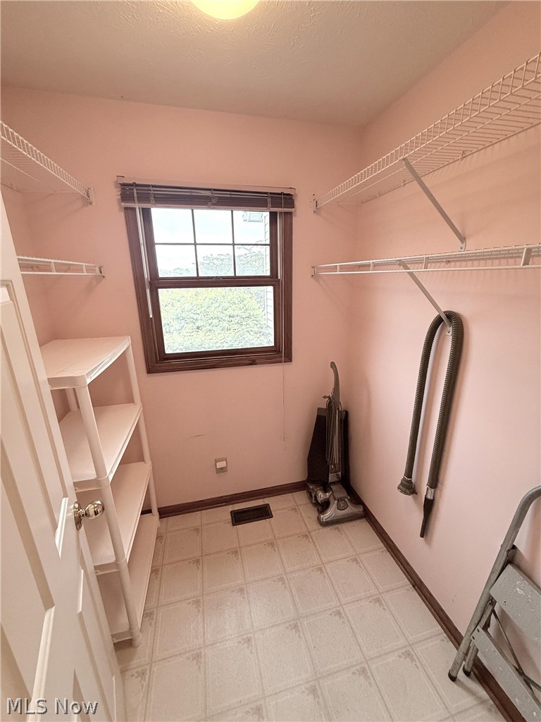 8160 Buckboard Lane Mentor OH 44060