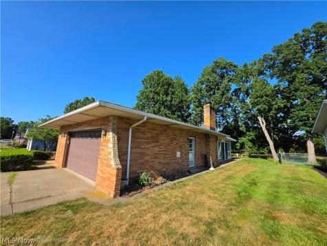 6413 Gale Drive Independence OH 44131