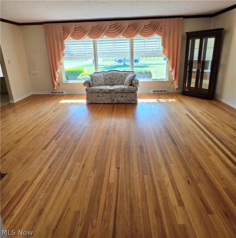 6413 Gale Drive Independence OH 44131