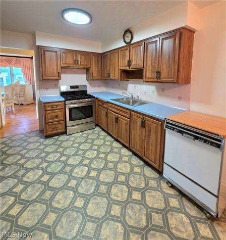 6413 Gale Drive Independence OH 44131