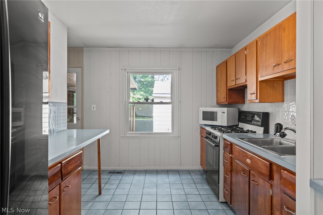 3742 Seneca Street Stow OH 44224
