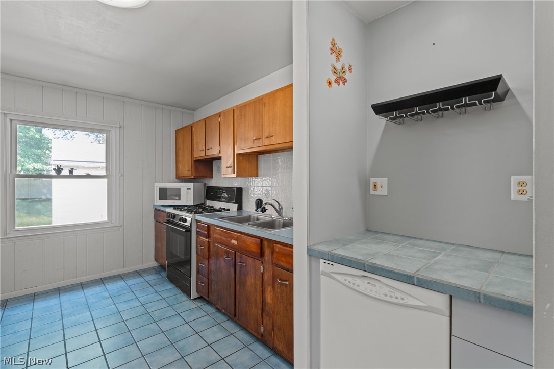 3742 Seneca Street Stow OH 44224