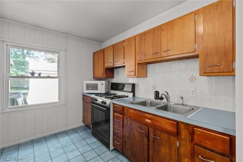 3742 Seneca Street Stow OH 44224