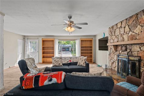 3742 Seneca Street Stow OH 44224