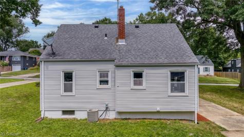 106 E Dresden Avenue Akron OH 44301