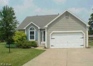 3261 N Bloomsbury Circle NW Canton OH 44708
