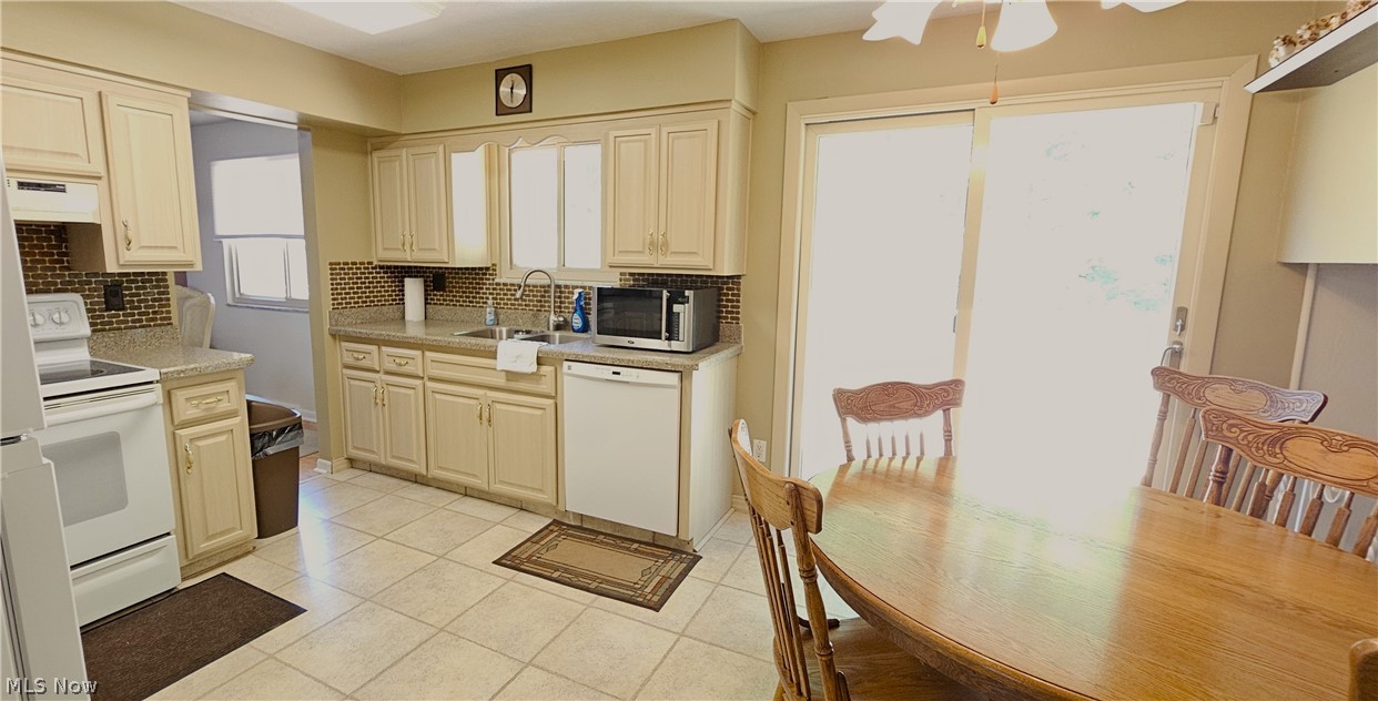 5216 Thoreau Drive Parma OH 44129