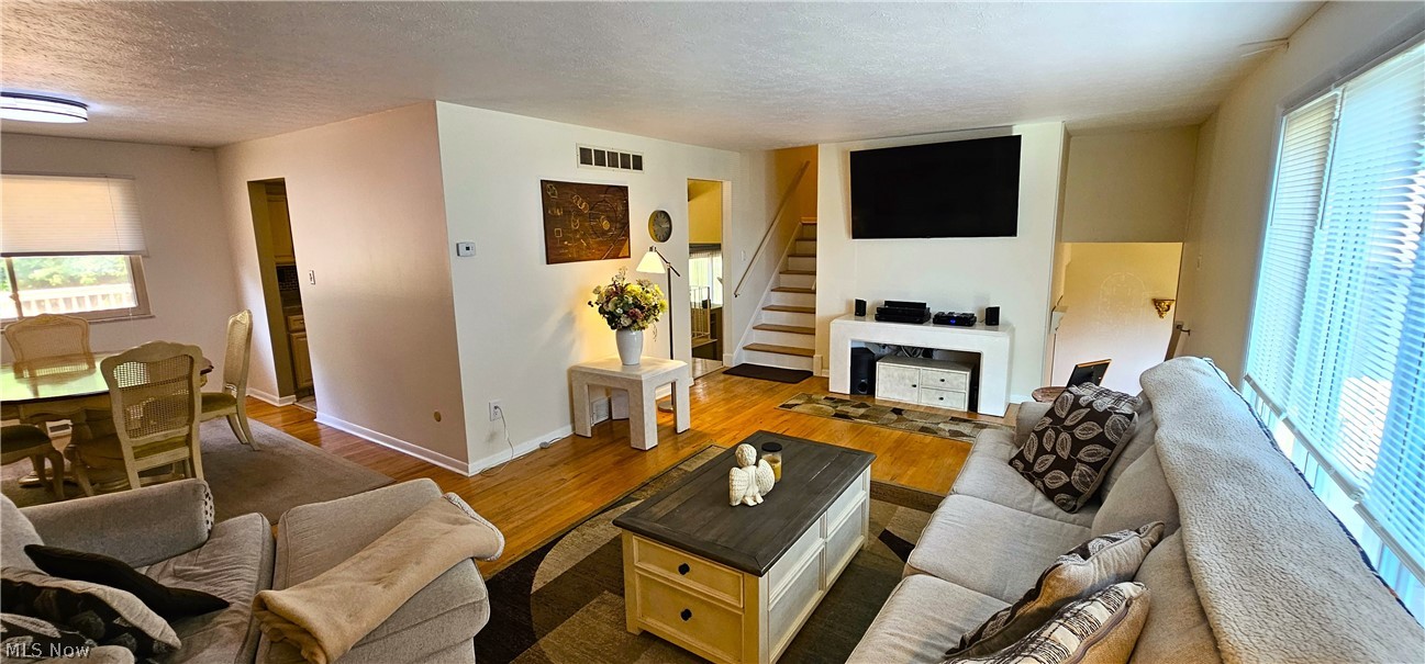 5216 Thoreau Drive Parma OH 44129