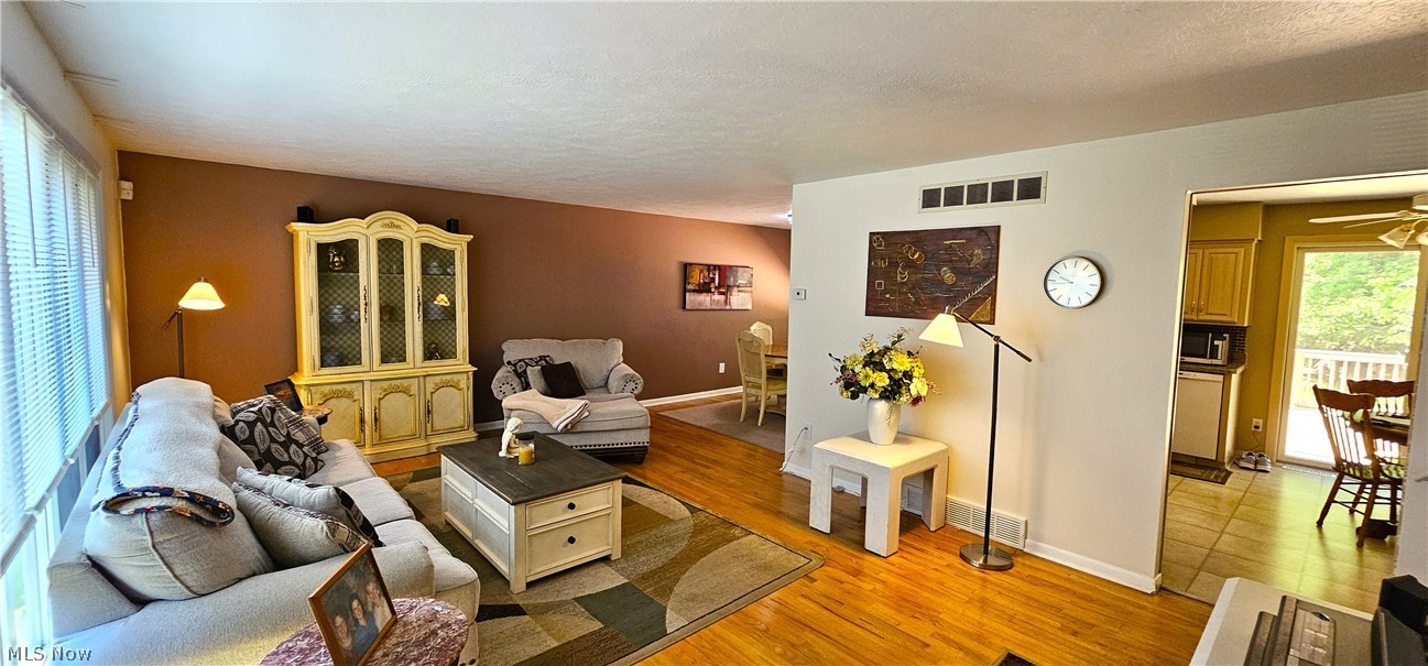 5216 Thoreau Drive Parma OH 44129