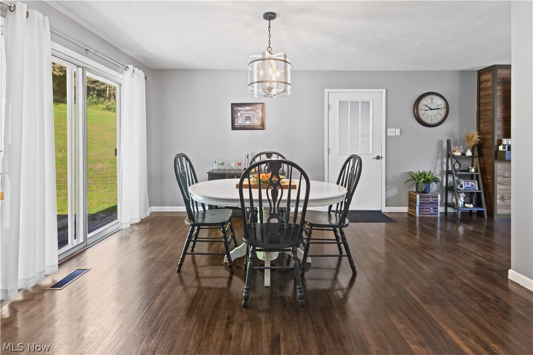 8147 County Road 15 Rayland OH 43943
