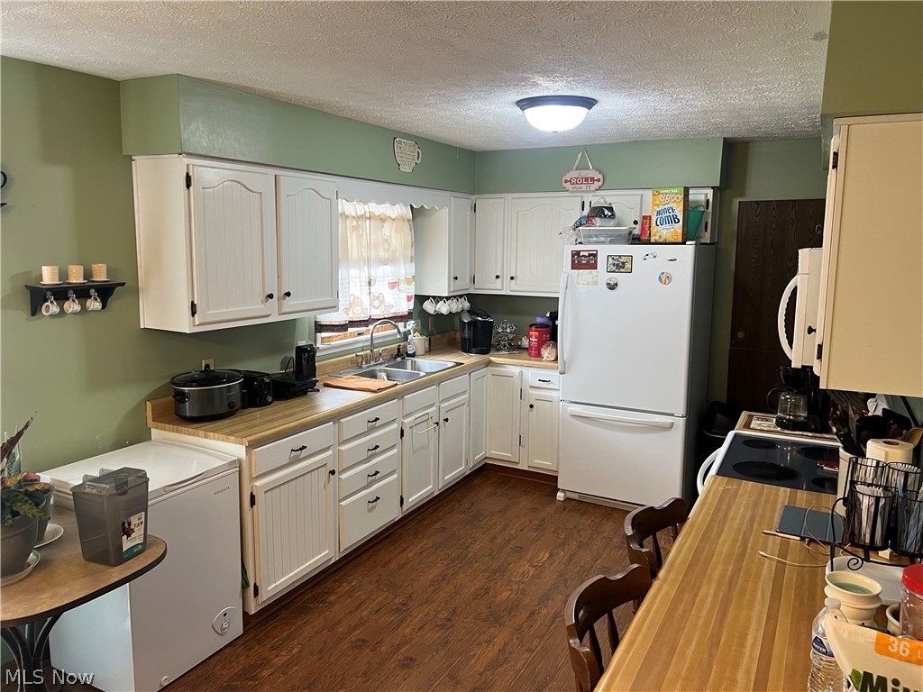 1715 South Street Stockport OH 43787