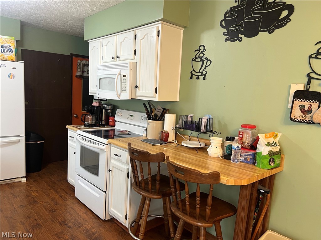 1715 South Street Stockport OH 43787