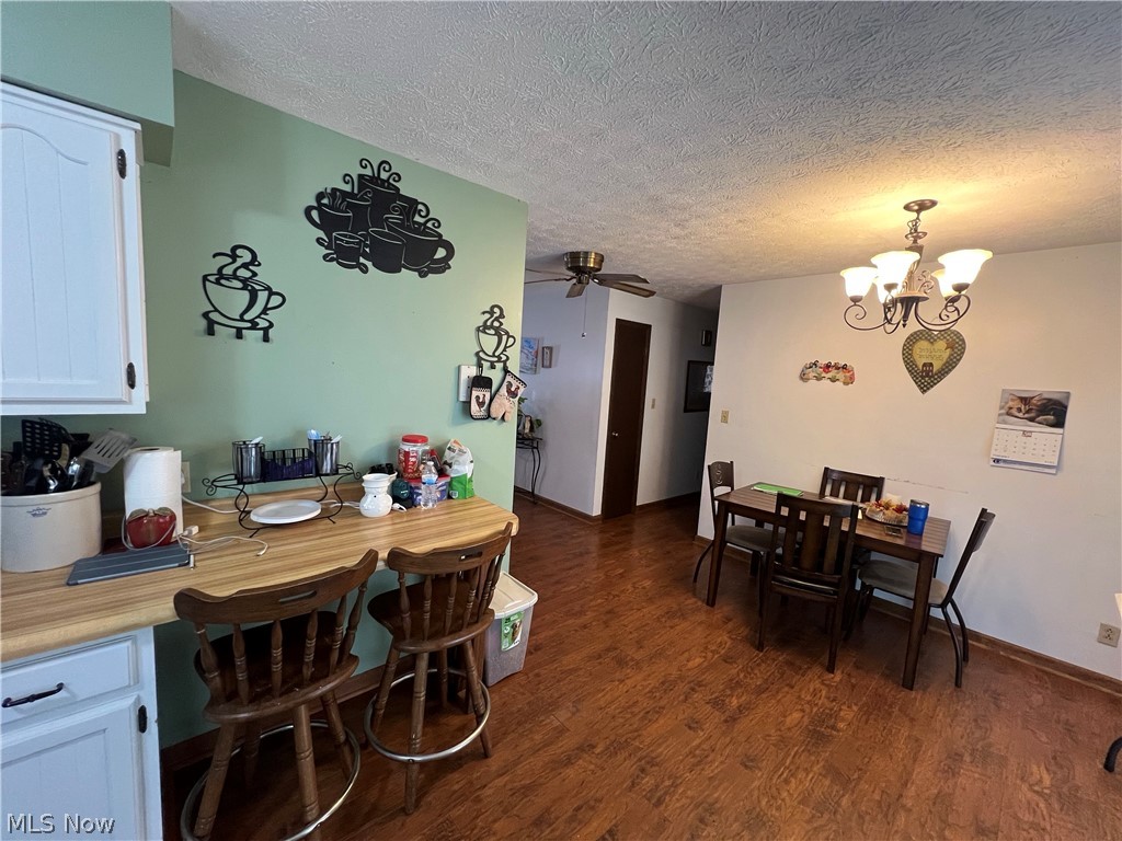 1715 South Street Stockport OH 43787