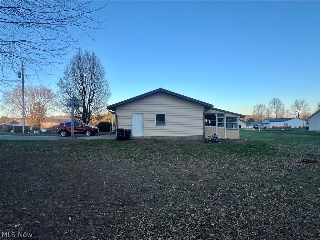 1715 South Street Stockport OH 43787