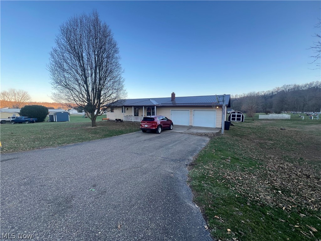 1715 South Street Stockport OH 43787