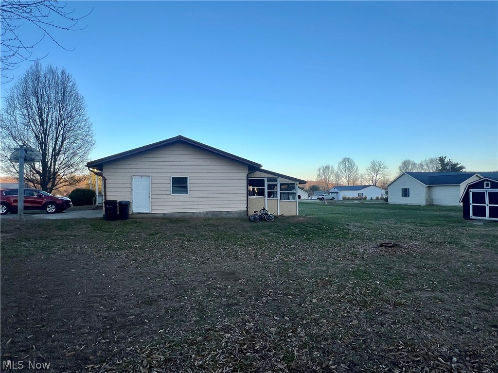 1715 South Street Stockport OH 43787