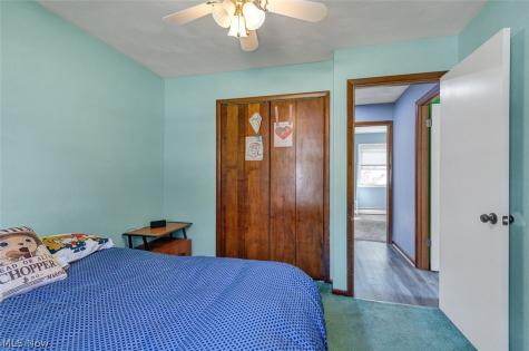 5847 Clement Drive Lorain OH 44053