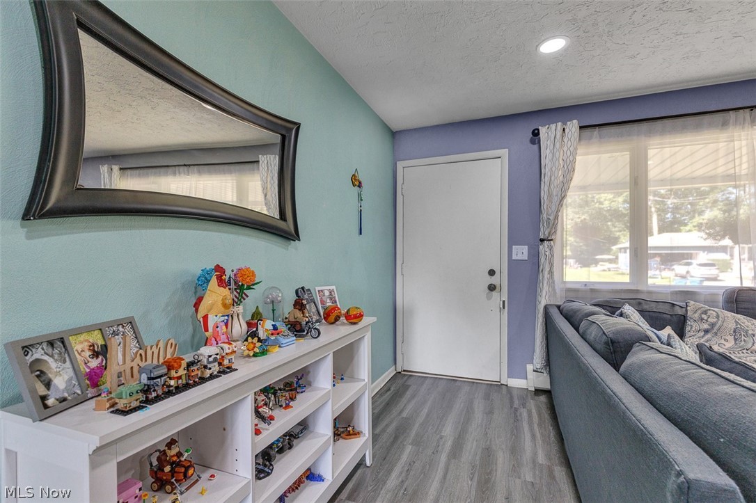 5847 Clement Drive Lorain OH 44053