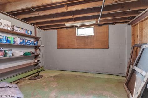5847 Clement Drive Lorain OH 44053