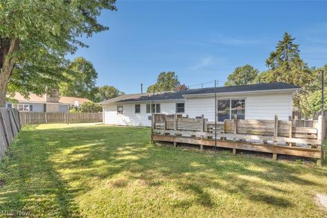 5847 Clement Drive Lorain OH 44053