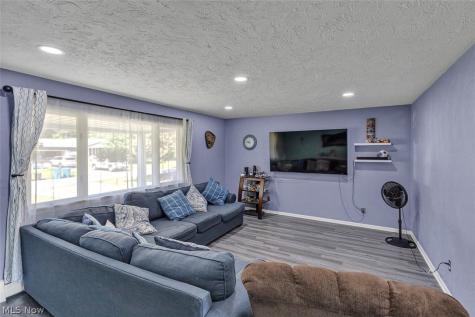 5847 Clement Drive Lorain OH 44053