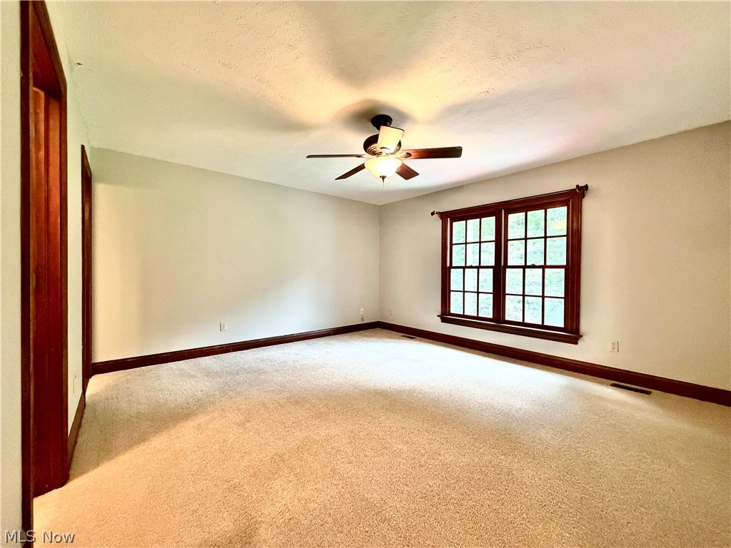 15685 N Ridge Drive Novelty OH 44072