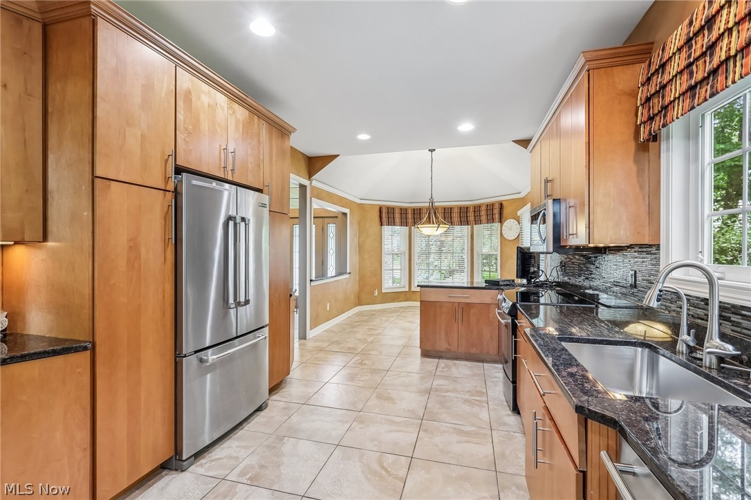 245 Burwick Road Highland Heights OH 44143