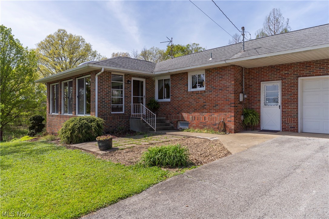 7903 E Liberty Street Hubbard OH 44425