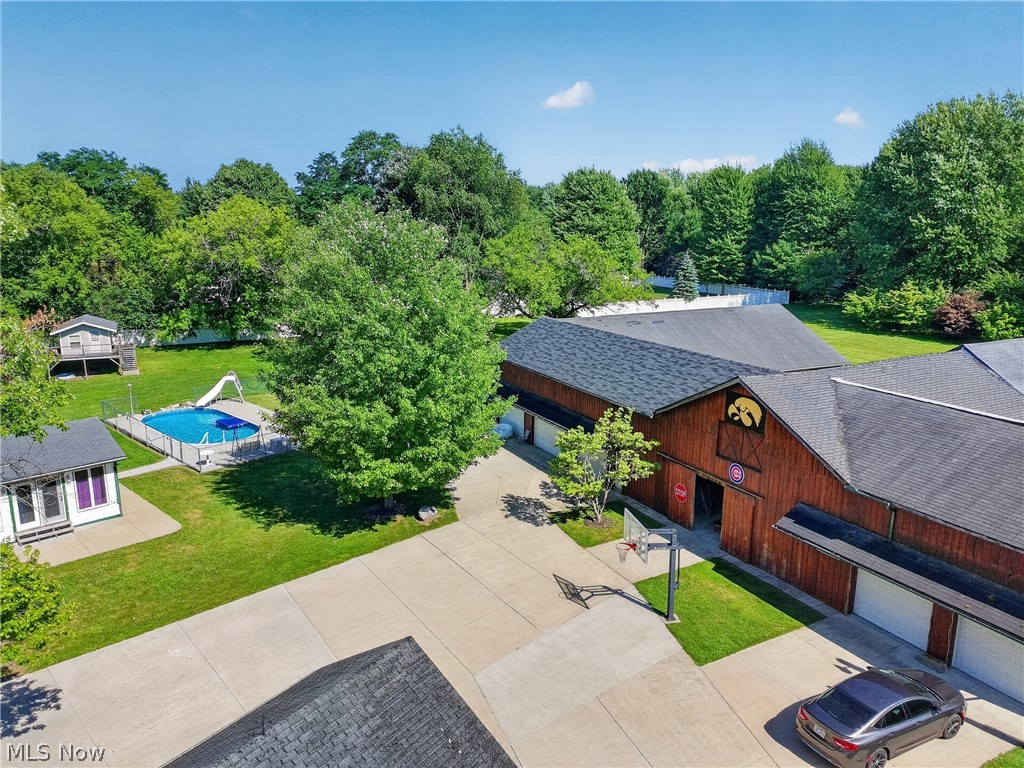 498 Mill Road Conneaut OH 44030