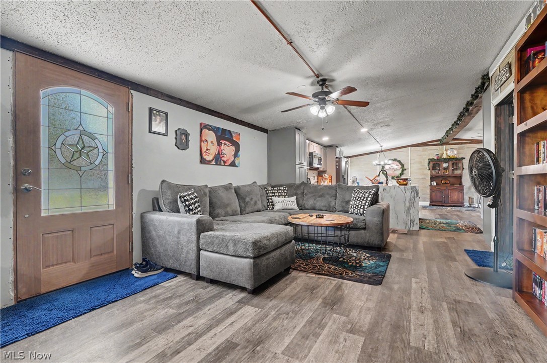 17366 Wick Avenue Lake Milton OH 44429