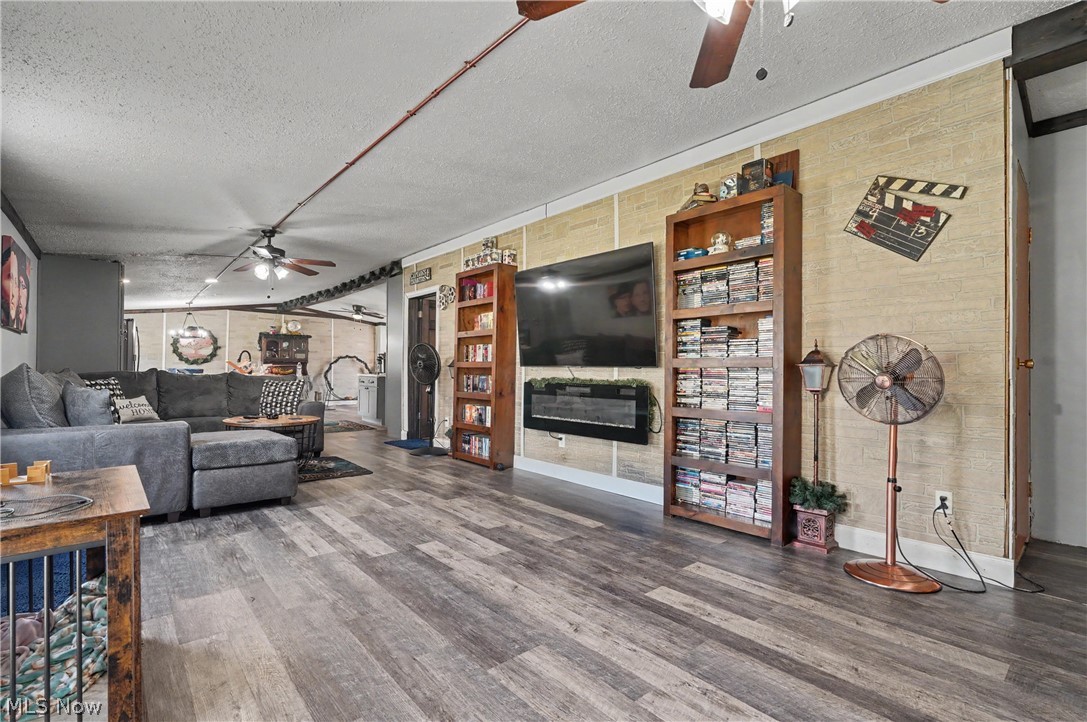 17366 Wick Avenue Lake Milton OH 44429