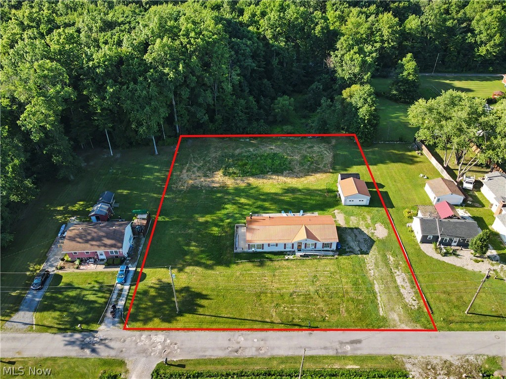 17366 Wick Avenue Lake Milton OH 44429