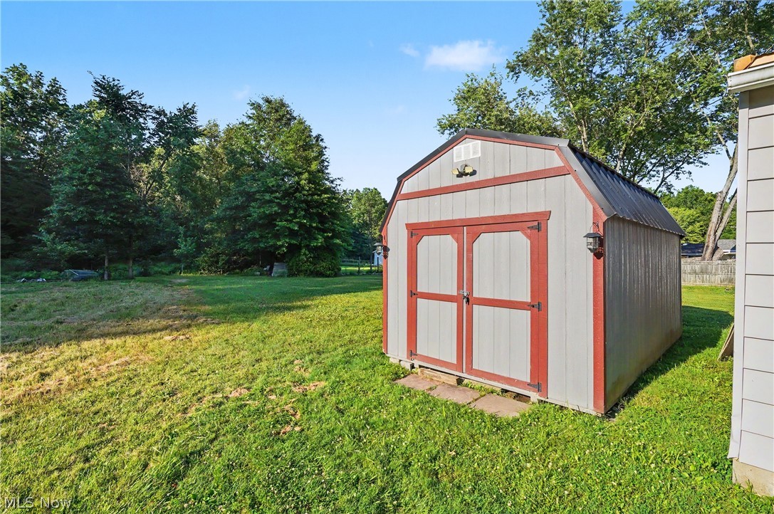 17366 Wick Avenue Lake Milton OH 44429