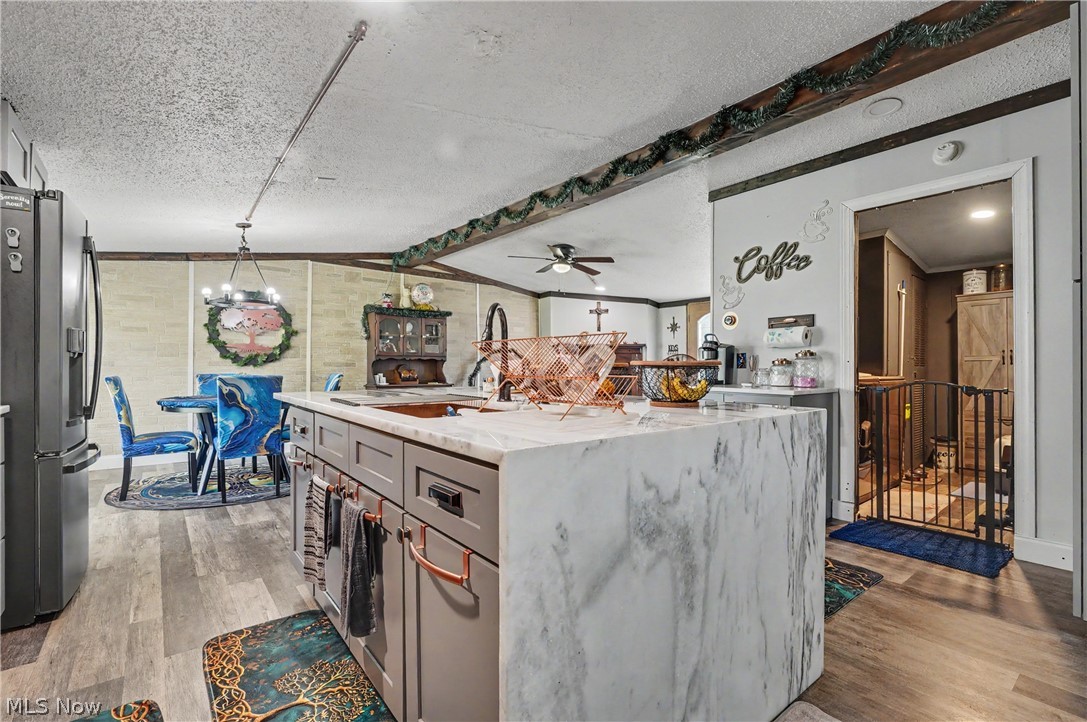 17366 Wick Avenue Lake Milton OH 44429
